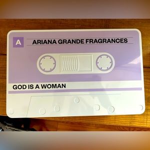 Ariana Grande Fragrances God is a woman